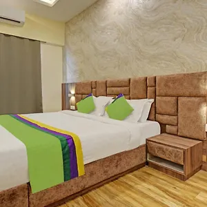 Hotel Tripli Le Shelton, Udaipur