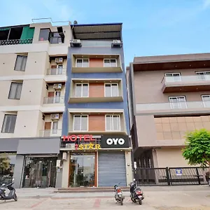 Hotel O 7 Star, Udaipur